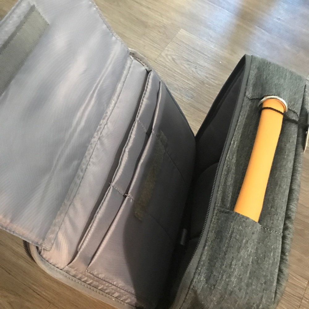 WiWu Backpack Briefcase - Picture 4 of 8